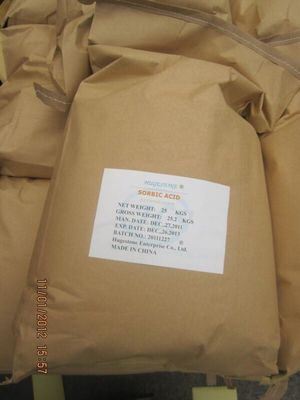 食品グレードのソーブ酸 C6H8O2 高水準の効果性アンチセプティックCAS 110-44-1